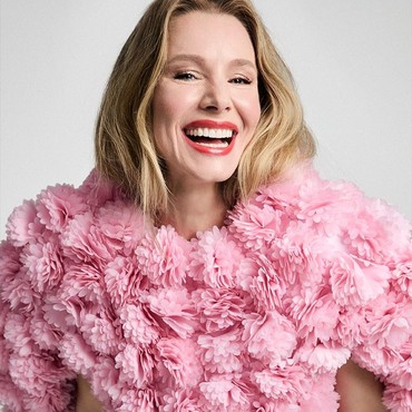 Klarifikasi Kristen Bell Terkait Rumor Digaji Rp1 Triliun di 'Frozen 3'