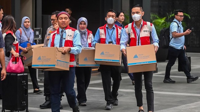 OJK menduga Mirae Asset Sekuritas untung Rp14,5 triliun dari praktik manipulasi penawaran umum perdana saham (IPO) dan transaksi semu di pasar modal.