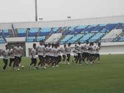 Persela Tetap Latihan Rutin Selama Ramadan Meski Sebulan Jeda Kompetisi