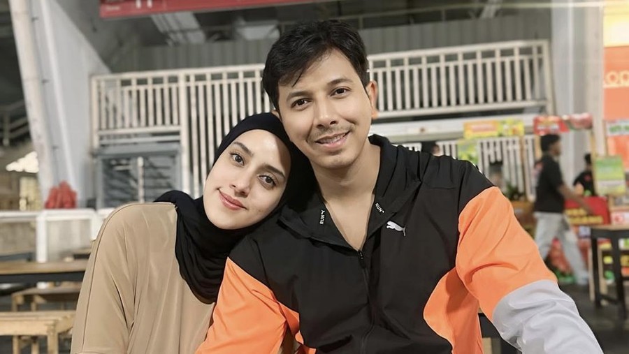 Potret Fairuz A Rafiq Makan Seafood di Bali hingga Rayakan Ultah Sang Kakak