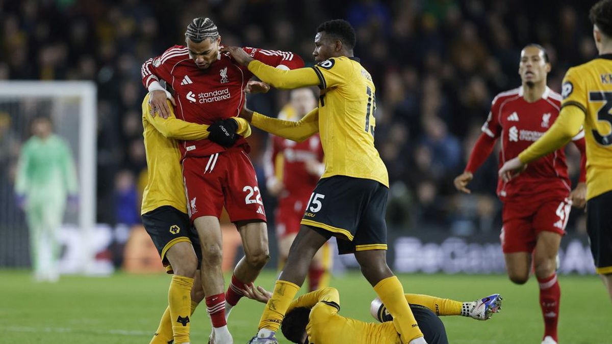 Foto: Tren Kemenangan Liverpool Diputus Wolves