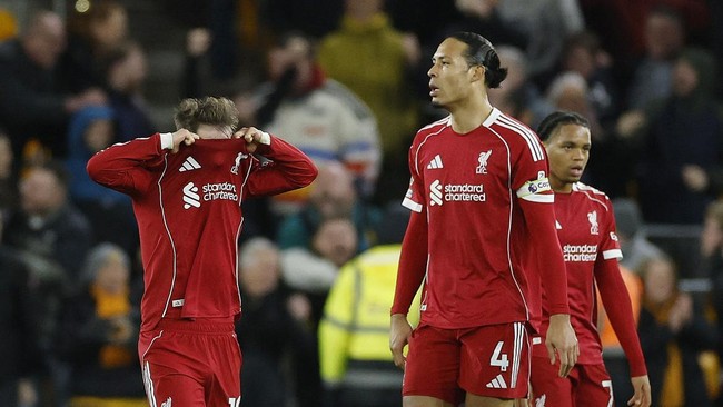 Wolves raih kemenangan penting atas Liverpool di Premier League, sekaligus jadi bukti The Old Gold jadi lawan tangguh buat klub-klub papan atas.