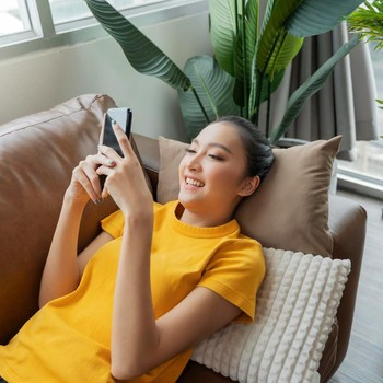 Merasa Sulit Lepas dari HP? Ini 5 Manfaat Punya Waktu Tanpa Ponsel