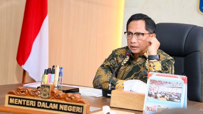 Mendagri Tito Karnavian umumkan tambahan dana Rp10,6 triliun untuk percepatan rehabilitasi pascabencana di Sumatra, dukung semua provinsi terdampak.