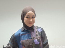 Curhat Aryani Fitriana Urus 2 Anak Tanpa Pengasuh