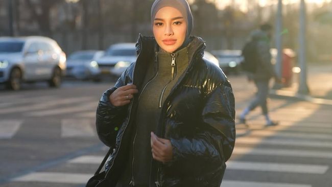 Aurel Hermansyah Lebih Pilih Ameena Jadi Kutu Buku Daripada Terjerumus Pergaulan Bebas