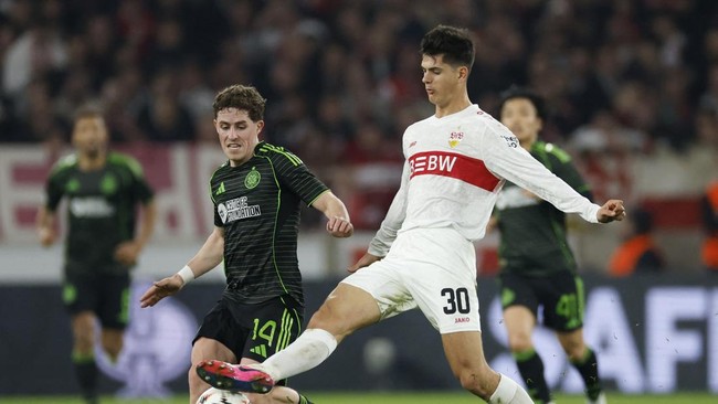 Real Madrid dan Manchester United dilaporkan bersaing untuk mendapatkan wonderkid Stuttgart, Chema Andres.