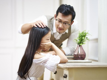 Hati-Hati! 11 Kata-kata Ayah Ini Ternyata Bisa Membuat Anak Menjauh