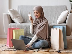 Foto Produk Bagus tapi Barang Aslinya Berbeda, Bagaimana Hukumnya dalam Islam?