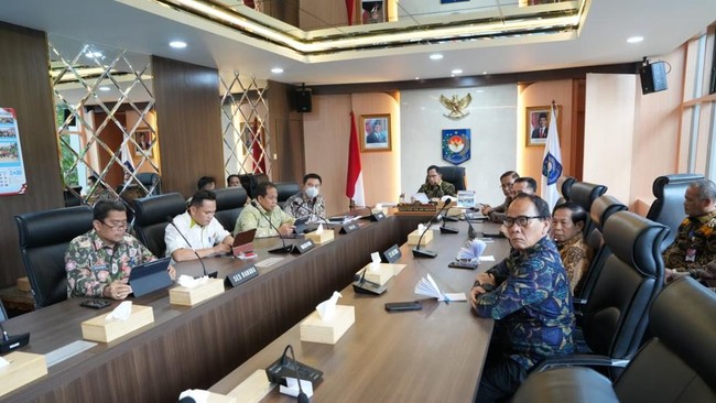 Jumlah pengungsi pascabencana di Sumatera turun 47,1% sejak awal Ramadan. Pembangunan hunian sementara dan penyaluran bantuan terus dipercepat.