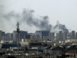 Rentetan Ledakan Menggema di Langit Ibu Kota Qatar, Asap Mengepul