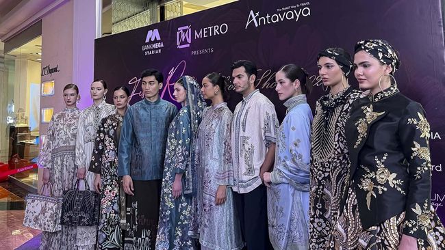 Metro Department Store menggandeng empat desainer/jenama fesyen menghadirkan koleksi Ramadan-Lebaran 2026 di Metro Plaza Senayan, Jakarta, Kamis (5/3).