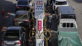 Jurus Berbagai Negara Hadapi Krisis Energi: WFH-Majukan Libur Lebaran