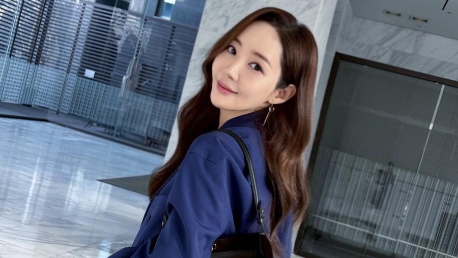 Park Min Young
