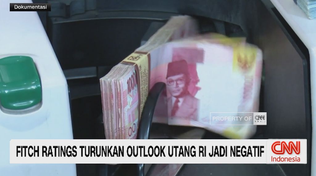VIDEO: Fitch Ratings Turunkan Outlook Utang RI Jadi Negatif