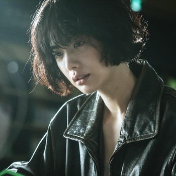 Nana Pancarkan Pesona Karismatik di Potret Adegan Perdana Drakor Baru 'Climax'