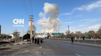 Israel Mulai Gelombang Serangan Baru di Iran, Asap Tebal Membumbung