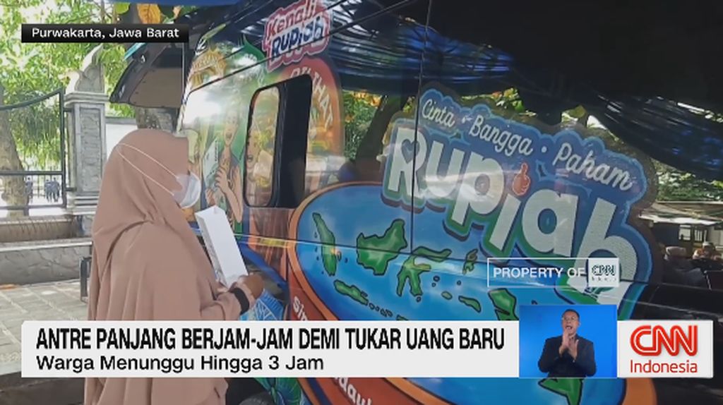 VIDEO: Diserbu Warga! Antrean Panjang Tukar Uang Baru Jelang Lebaran