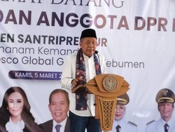 Saan Mustofa Dorong Santri Jadi Green Santripreneur & Jaga Geopark UNESCO