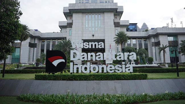 Danantara Teken Proyek Sampah Jadi Listrik dengan 11 Pemda Pekan Depan