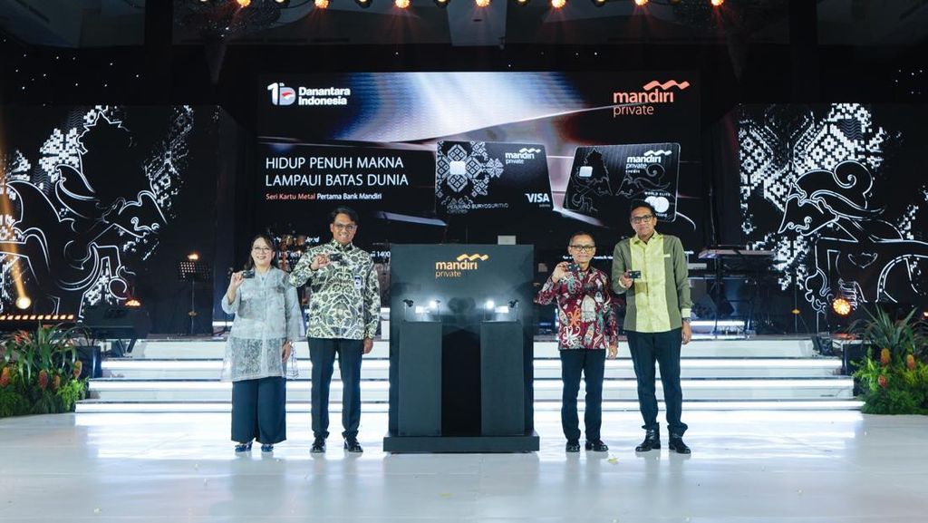 Layanan Mandiri Private Rilis Kartu Debit dan Kartu Kredit Eksklusif