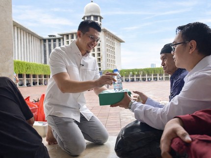 Le Minerale Kembali Berbagi Kebaikan Ramadhan di Masjid Istiqlal, Buktikan Komitmen sebagai Mitra Jangka Panjang