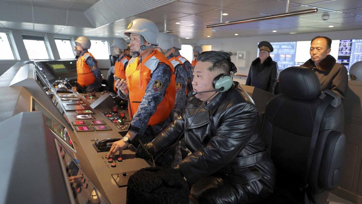 10 Rudal Balistik Milik Korea Utara Guncang Laut Jepang 2 10 Rudal Balistik Milik Korea Utara Guncang Laut Jepang