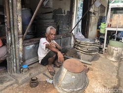 Curhat Tukang Patri di Jogja: Dulu Banjir Order Jelang Lebaran, Kini Nelangsa