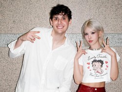 Lirik Lagu Moonboy - Jeon So Mi & JVKE