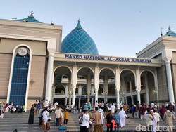 Nuzulul Quran di Masjid Al Akbar Surabaya Diisi Ceramah-Lomba Hadrah