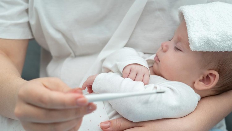 Menangani anak kejang demam