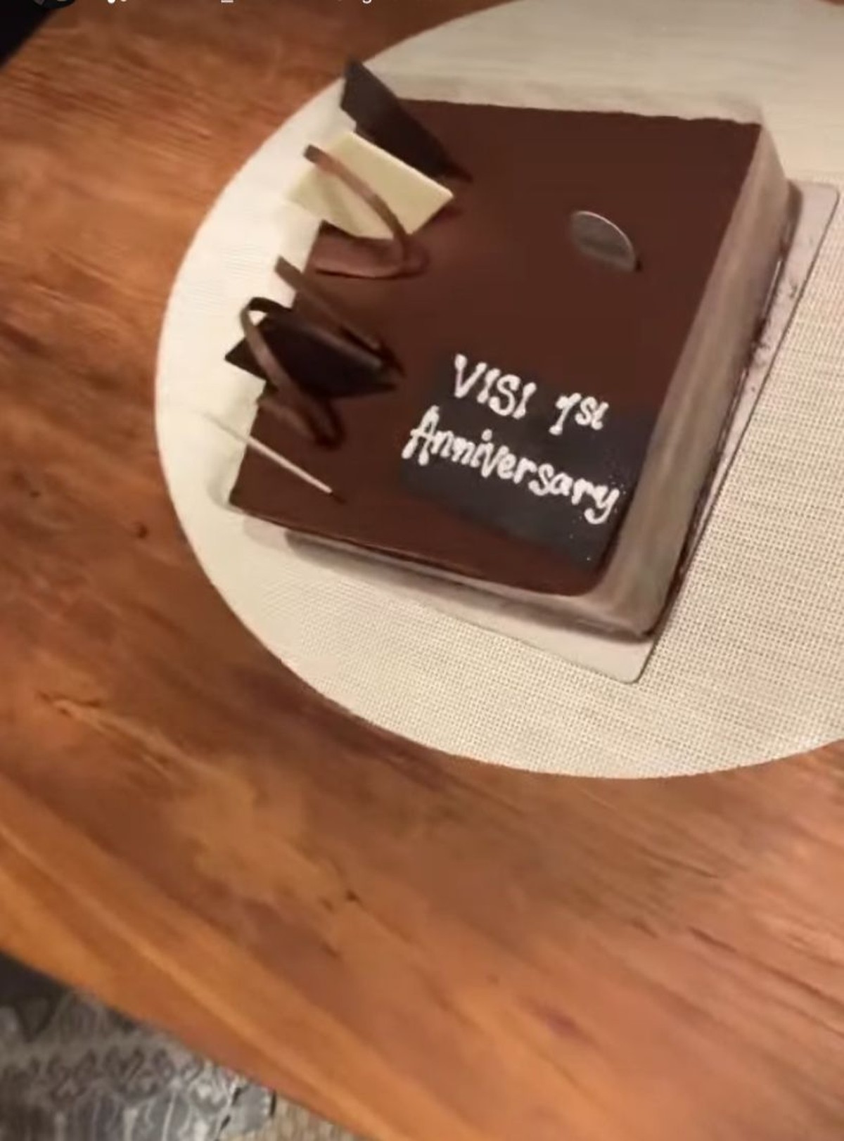 Musisi Tanah Air Bukber di Rumah Ariel