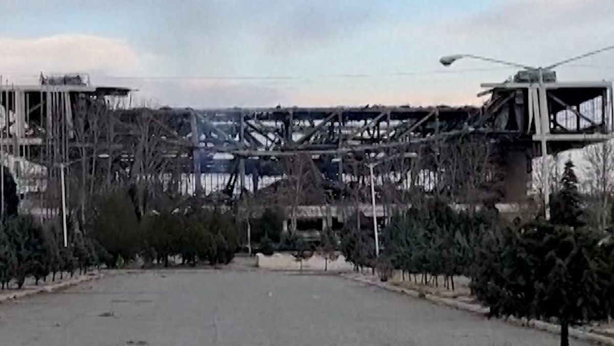 Penampakan Serangan AS-Israel Hancurkan Stadion Utama di Iran