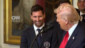 Senyum Messi saat Trump Sebut Nama Ronaldo