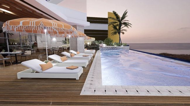 Trans Hotel Jakarta membuka soft opening saat Ramadan 2026 dengan santunan 100 anak yatim dan penawaran menginap spesial.