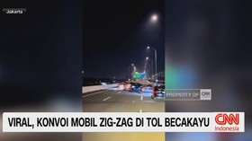 VIDEO: Viral, Konvoi Mobil Zig-Zag di Tol Becakayu