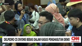 VIDEO: Delpedro Cs Divonis Bebas dalam Kasus Penghasutan Demo