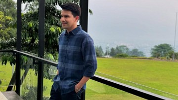 Berita Viral Selebriti dari InsertLive : Usai Bebas dari Penjara, Jonathan Frizzy Blak-blakan Ngaku Menyesal Cerai