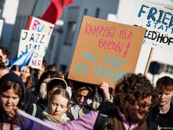 Tolak Wajib Militer, Pelajar Jerman Mogok Sekolah Lagi