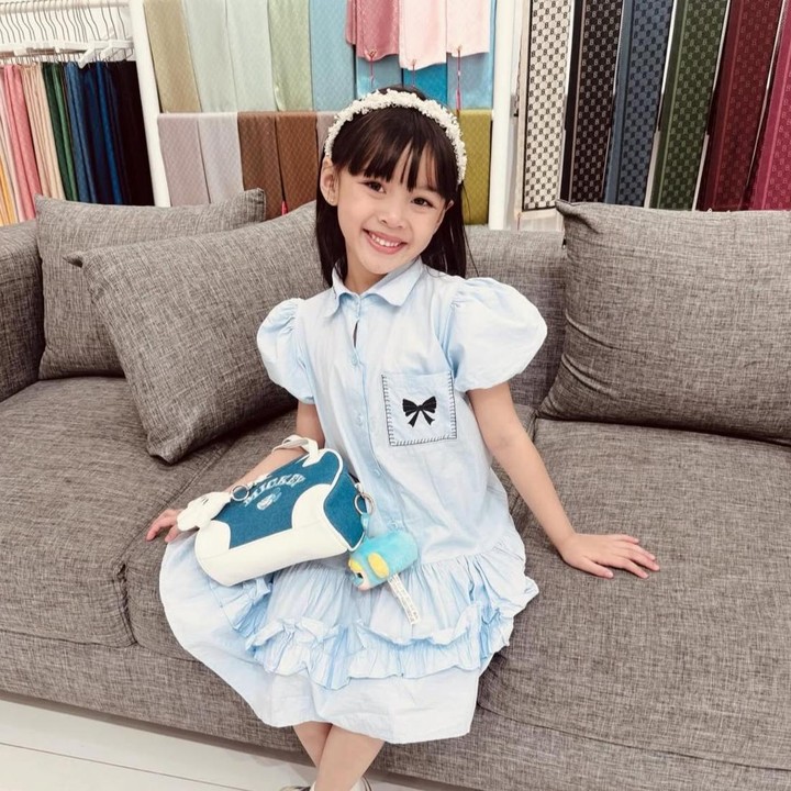 <p>Bunda masih ingat dengan film <em>Jumbo</em>? Setelah sukses lewat film animasi tersebut, trio kreator yang berada di balik pembuatannya akan kembali bersatu untuk menghadirkan karya baru melalui film berjudul <em>Na Willa</em>. Di film <em>live action</em> ini, karakter Na Willa nantinya akan diperankan oleh artis cilik pendatang baru bernama Luisa Adreena. (Foto: Instagram @luisaadreena)</p>