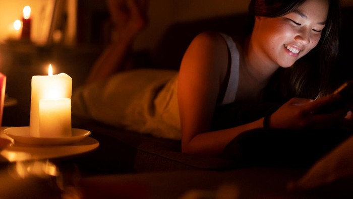 5 Ciri Kepribadian Orang yang Sering Begadang untuk Menikmati Waktu Sendiri