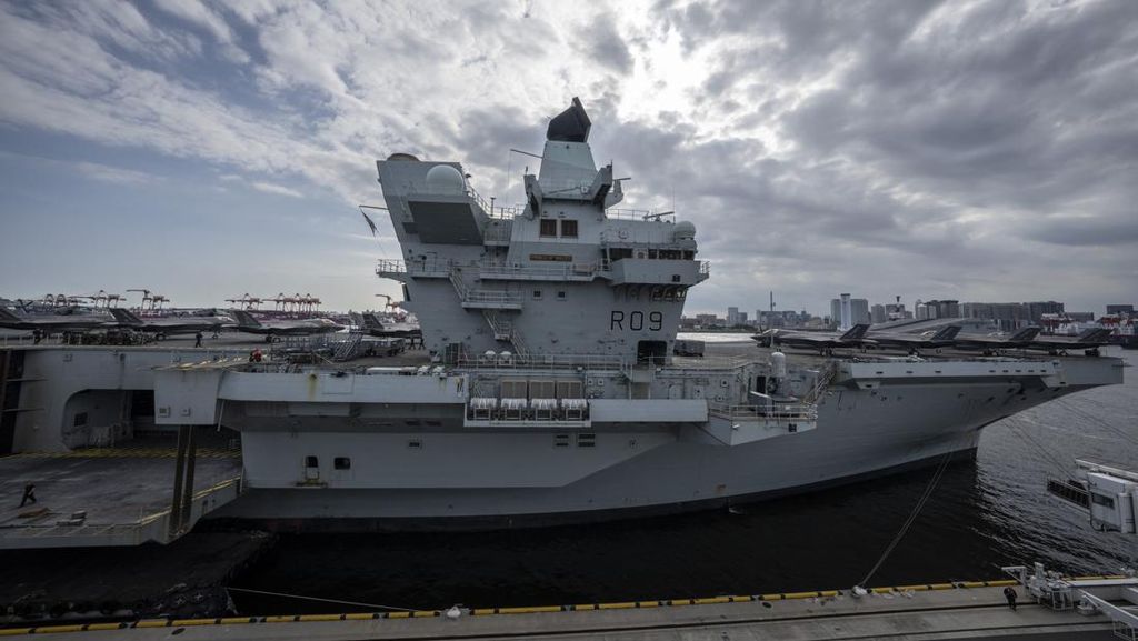 Disindir Trump, Inggris Siap-siap Kirim Kapal Induk ke Timteng