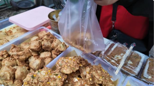 3 Zodiak yang Paling Semangat Berburu Takjil Ramadan