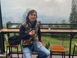 Rumah Katon Bagaskara Kebanjiran Usai Hujan Semalam: Tolong Pak Gubernur