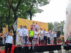 Andre Rosiade Lepas 100 Bus Pemudik Pulang Basamo 2026 Gelombang I