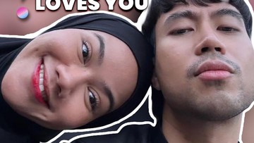 Gosip Terkini Selebriti Insertlive : Video: Sahabat Kenang Sosok Vidi, Yura Yunita: Kan Janji Mau Ketemu