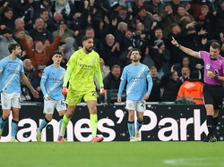 Bukan Kali Ini Saja Wasit Sam Barrott Bikin Kesal Guardiola