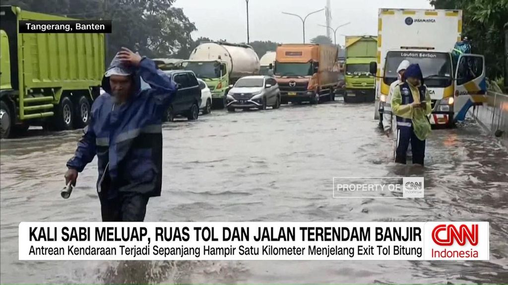 VIDEO: Kali Sabi Meluap, Tol dan Jalan Raya Terendam Banjir
