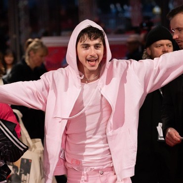 Timothee Chalamet Dikritik Usai Bilang Tak Ada yang Peduli Balet dan Opera