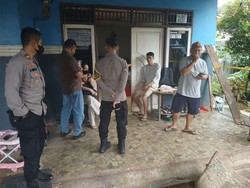 Mayat Wanita Tinggal Tulang Ditemukan dalam Rumah di Depok